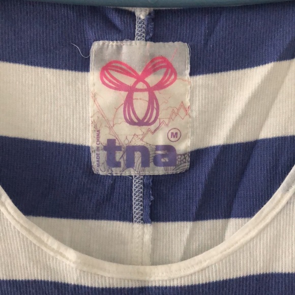 TNA tank top - Picture 2 of 6